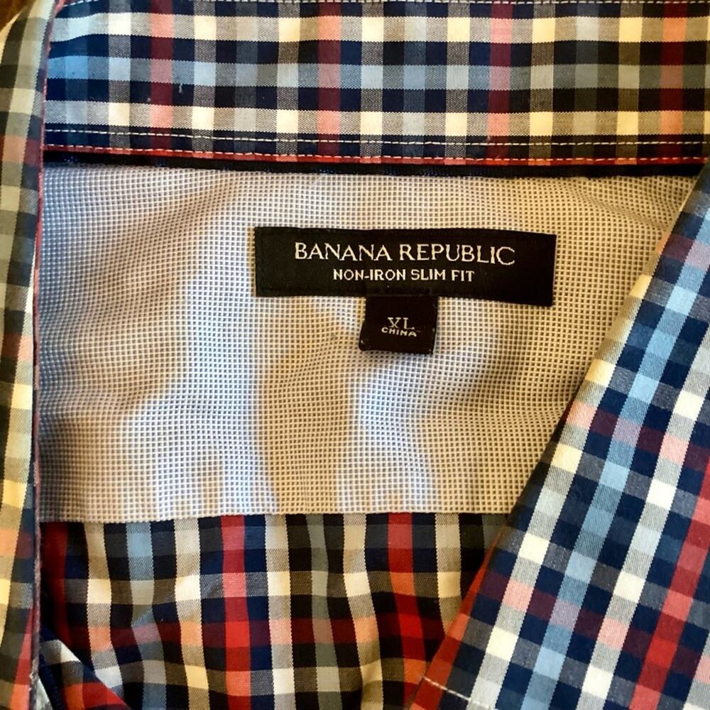 Banana Republic Non-Iron Slim Fit Button Down - Picture 3 of 6